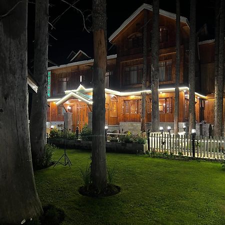 Shaw Inn By Stay Pattern Gulmarg Eksteriør billede