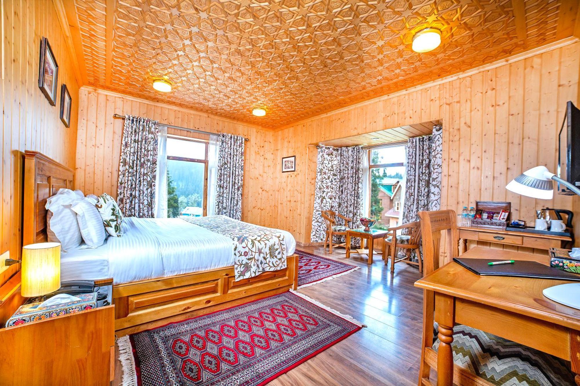 Shaw Inn By Stay Pattern Gulmarg Eksteriør billede