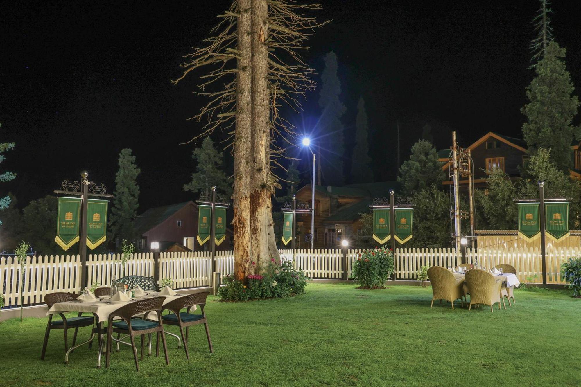 Shaw Inn By Stay Pattern Gulmarg Eksteriør billede
