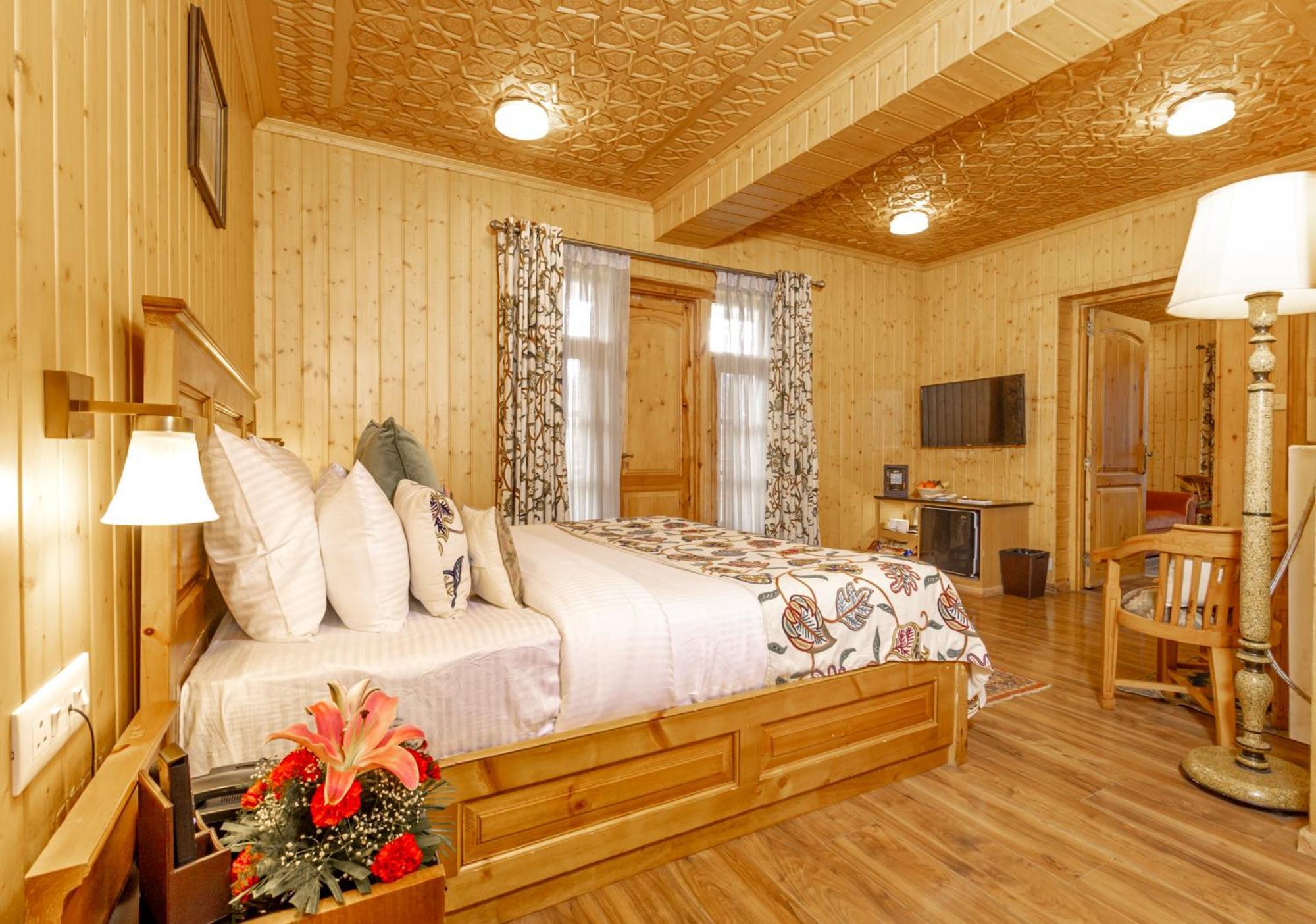 Shaw Inn By Stay Pattern Gulmarg Eksteriør billede
