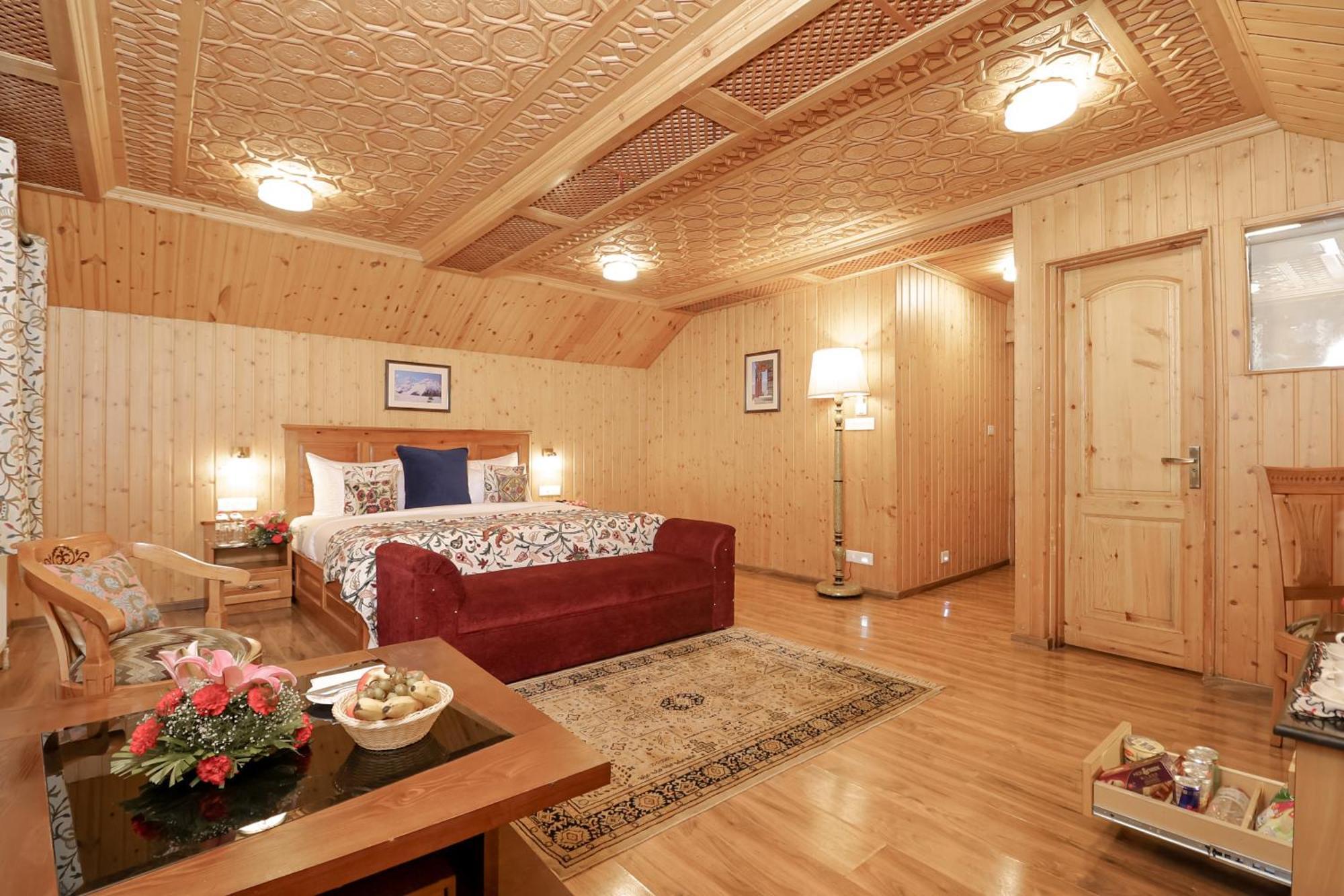 Shaw Inn By Stay Pattern Gulmarg Eksteriør billede