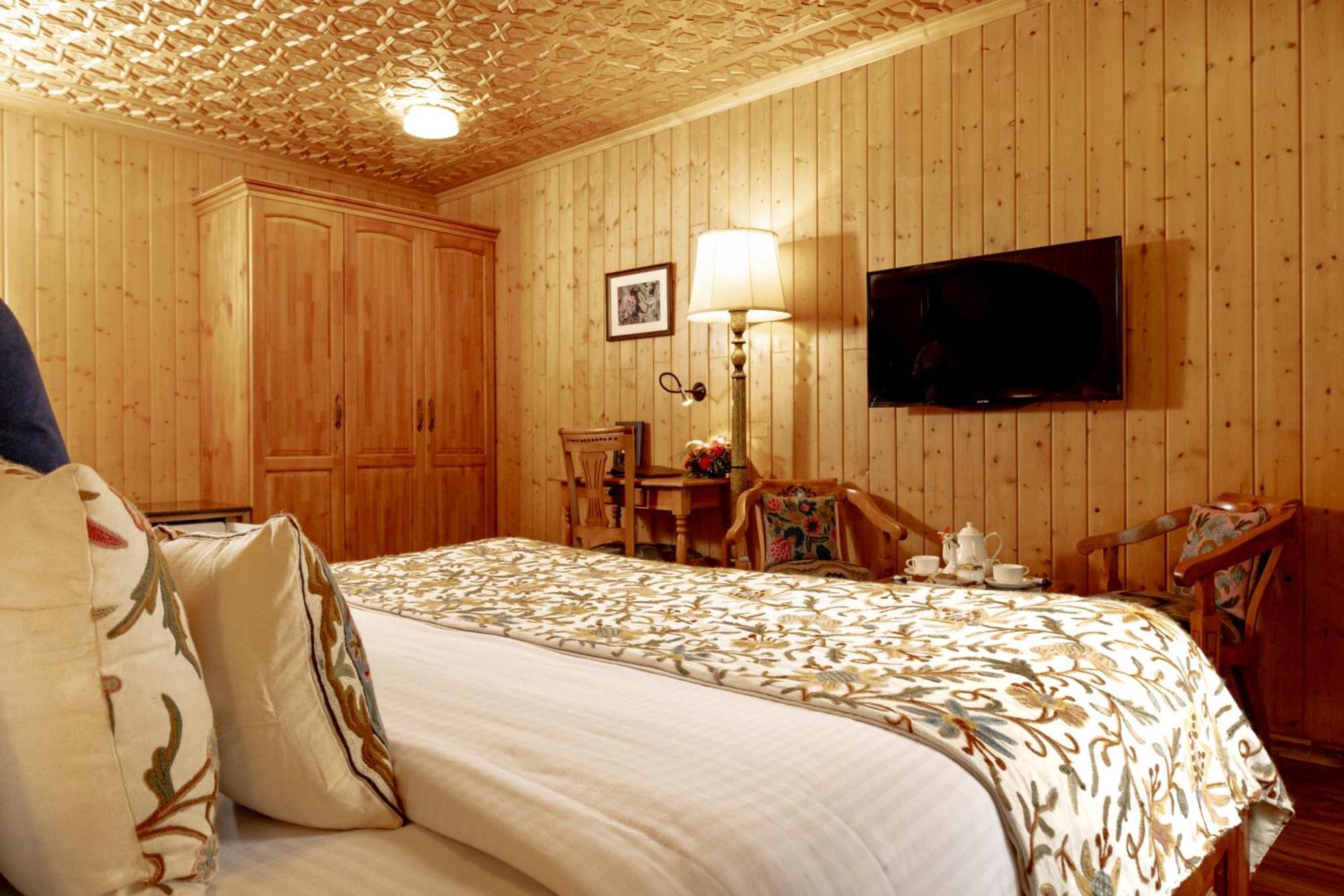 Shaw Inn By Stay Pattern Gulmarg Eksteriør billede